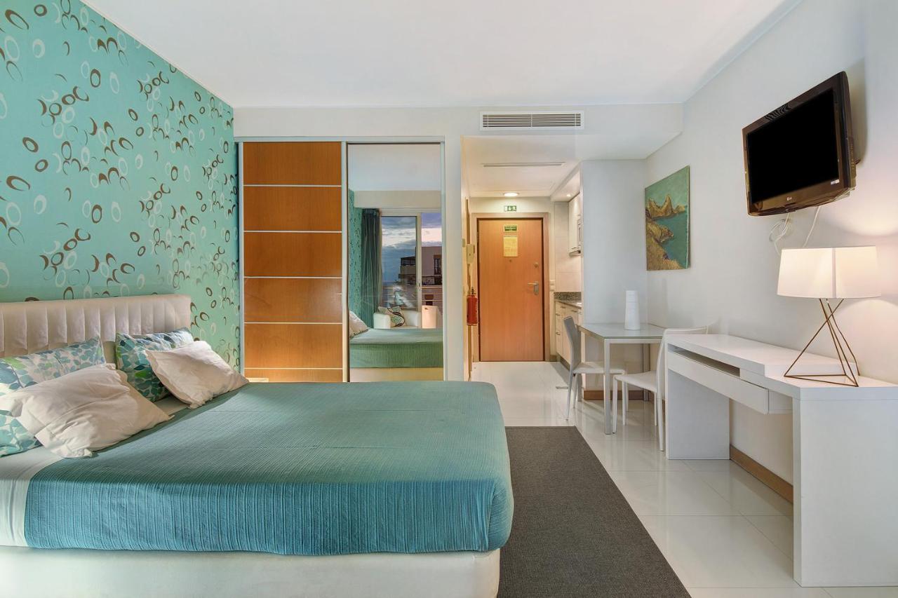 Dfm Happy Days D - Funchal Apartment ภายนอก รูปภาพ